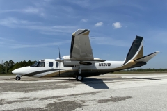 Turbo-Commander-690C